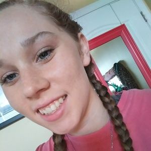 Meet your Posher, Marissa